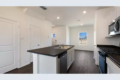 312 Santo Domingo Road, Bastrop, TX 78602 - Photo 8