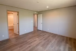 1145 Callihan Rd, Luling, TX 78648 - Photo 28