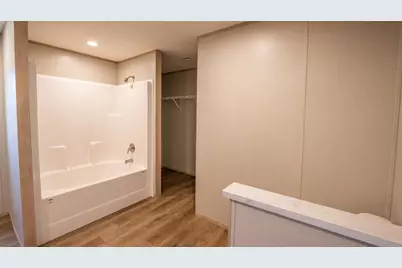 1145 Callihan Road, Luling, TX 78648 - Photo 30