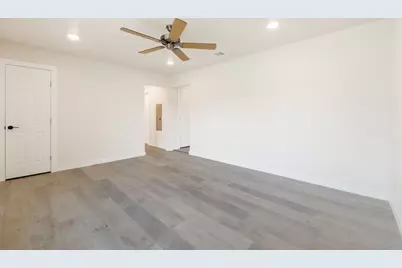 44 Sue Ann Drive, Lampasas, TX 76550 - Photo 4