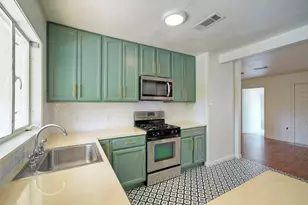 1803 Pearl St, Austin, TX 78701 - Photo 4