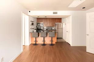 7685 Northcross Dr, Austin, TX 78757 - Photo 8