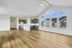 8515 Dongan Dr, Austin, TX 78744 - Photo 10