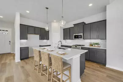 8515 Dongan Drive, Austin, TX 78744 - Photo 4