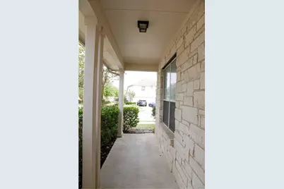811 Broken Trace Court, Round Rock, TX 78665 - Photo 4
