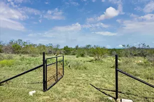 108 Schoolhouse Ln, Spicewood, TX 78669 - Photo 32