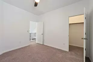 10704 Sentinel Dr, Austin, TX 78747 - Photo 16