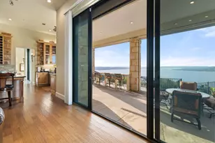 12600 Lyndon Dr, Austin, TX 78732 - Photo 10