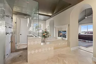 12600 Lyndon Dr, Austin, TX 78732 - Photo 16