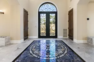 12600 Lyndon Dr, Austin, TX 78732 - Photo 4