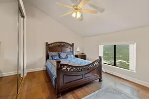 12600 Lyndon Dr, Austin, TX 78732 - Photo 18