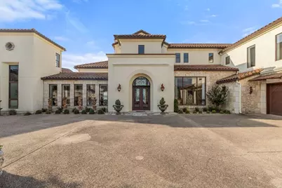 12600 Lyndon Drive, Austin, TX 78732 - Photo 2