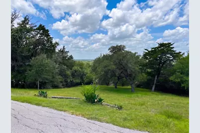 404 Valley View Drive, La Grange, TX 78945 - Photo 2