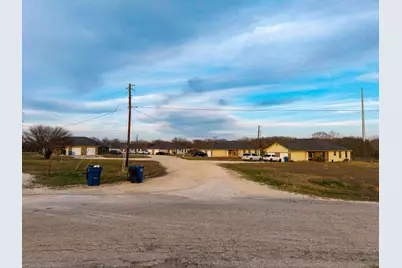 540-566 Crest Circle Drive, San Marcos, TX 78666 - Photo 2