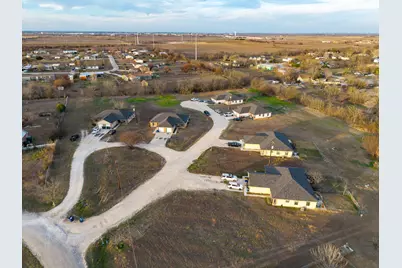 540-566 Crest Circle Drive, San Marcos, TX 78666 - Photo 18