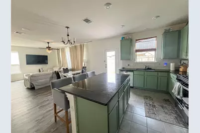 221 Summit Drive, Lockhart, TX 78644 - Photo 4