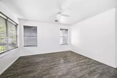 1106 Delano Street, Austin, TX 78721 - Photo 14