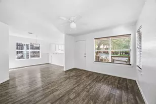 1106 Delano St, Austin, TX 78721 - Photo 6