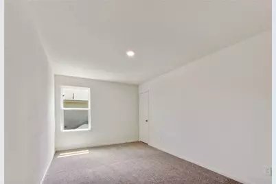 317 Hyacinth Way, Jarrell, TX 76537 - Photo 14