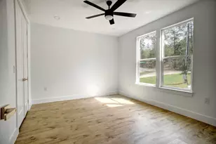 110 Mamalu, Bastrop, TX 78602 - Photo 16