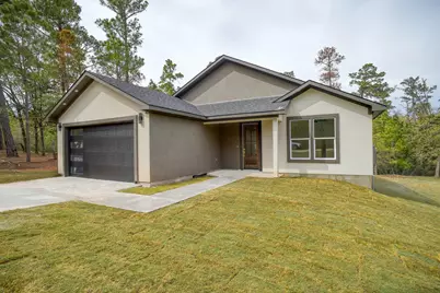 110 Mamalu, Bastrop, TX 78602 - Photo 2