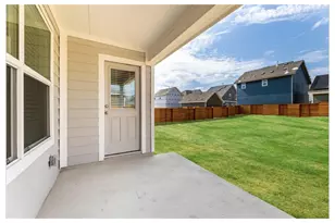 381 Jack Ryan St, Kyle, TX 78640 - Photo 6