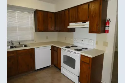 8705 Pineridge Drive #B, Austin, TX 78729 - Photo 8