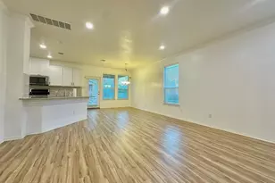 404 Buttercup Blvd, Cedar Park, TX 78613 - Photo 4