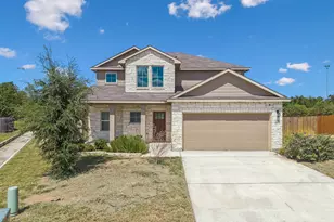 451 Butterfly Bush Ct, New Braunfels, TX 78130 - Photo 2