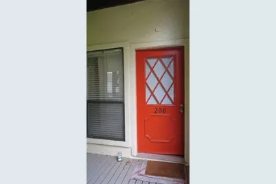 806 W 24th Street #200, Austin, TX 78705 - Photo 10