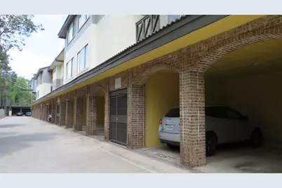 806 W 24th Street #200, Austin, TX 78705 - Photo 26