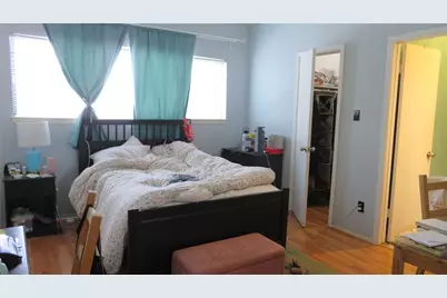 806 W 24th Street #200, Austin, TX 78705 - Photo 18