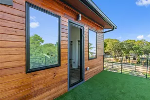 1710 Brassie St, Austin, TX 78741 - Photo 30