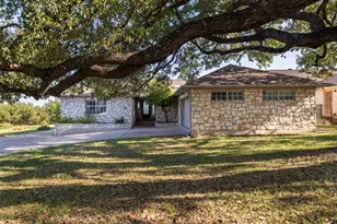 2807 Declaration Cir, Lago Vista, TX 78645 - Photo 4