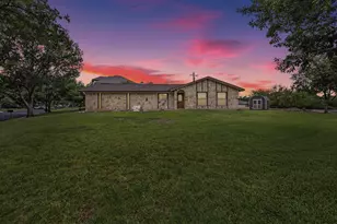 10608 Denell Cir, Austin, TX 78753 - Photo 4