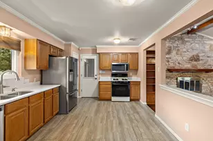 10608 Denell Cir, Austin, TX 78753 - Photo 6