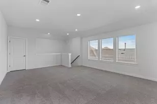 408 Bloomington Loop, Hutto, TX 78634 - Photo 30