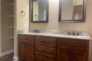 103 S Kanaio Dr, Bastrop, TX 78602 - Photo 8