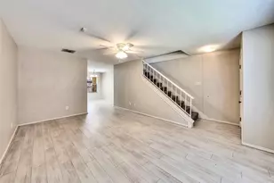 8219 Summer Side Dr, Austin, TX 78759 - Photo 6