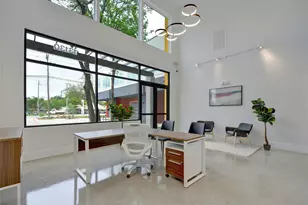 13130 Pond Springs Rd, Austin, TX 78729 - Photo 10