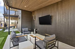 108 Comal St, Austin, TX 78702 - Photo 32