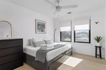 108 Comal Street, Austin, TX 78702 - Photo 26