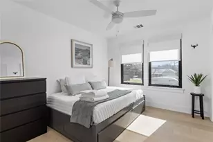 108 Comal St, Austin, TX 78702 - Photo 26