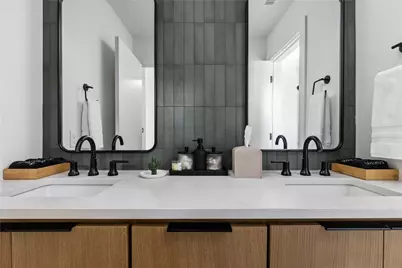 108 Comal Street, Austin, TX 78702 - Photo 22