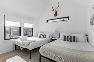 108 Comal St, Austin, TX 78702 - Photo 24