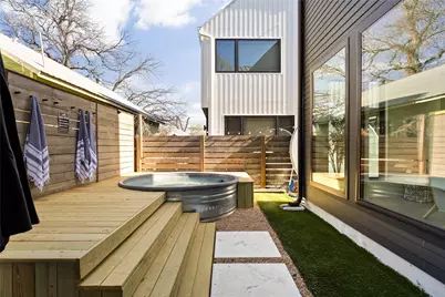 108 Comal Street, Austin, TX 78702 - Photo 28