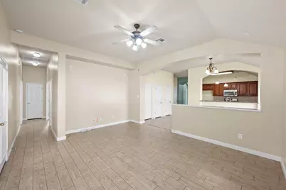 10409 Yellowstone Drive, Austin, TX 78747 - Photo 4