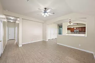 10409 Yellowstone Dr, Austin, TX 78747 - Photo 4