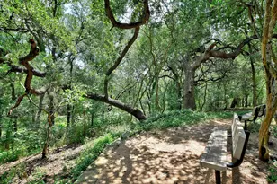 10409 Yellowstone Dr, Austin, TX 78747 - Photo 32