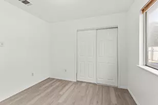 112 James Lin Cir, Kyle, TX 78640 - Photo 16